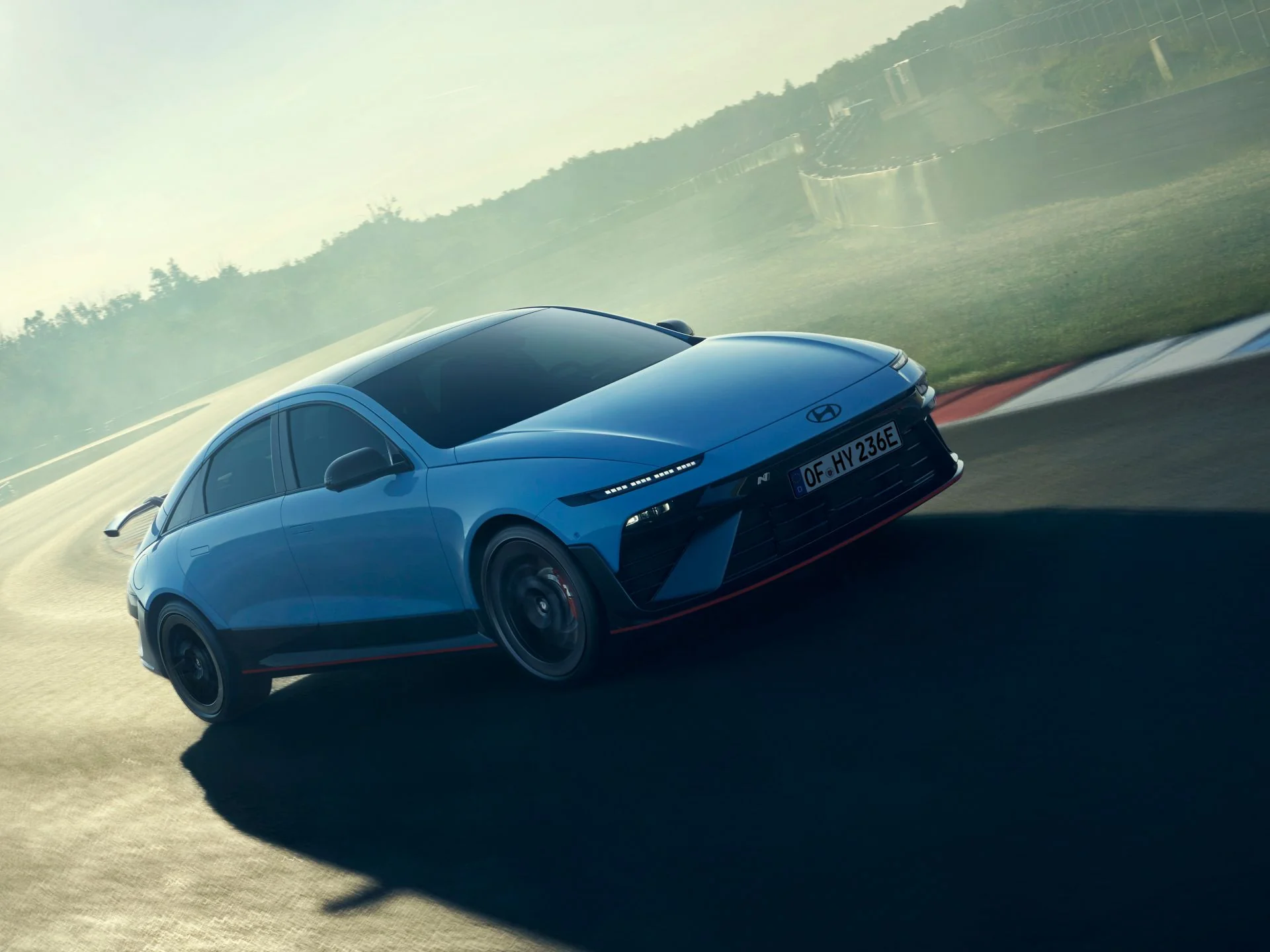 Новият IONIQ 6N